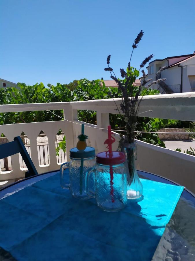 Cozy Apartments Danica Novalja - Ground Floor Exterior foto